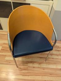 Holz-/ Metall-Sessel, halbrunde Schale, geplostert