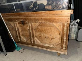 Holztruhe zu verschenken