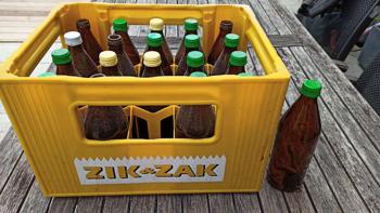 20 Flaschen (Halbliter) inkl. Kiste