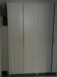 (reserviert) Zu verschenken: 3 Schränke (IKEA & Mömax)