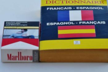 Dictionnaire Francais - Espagnol - BITTE TEXT GENAU LESEN UND FOTOS GENAU ANSCHAUEN!