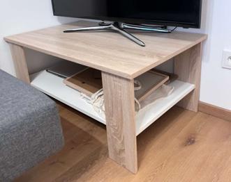 Couchtisch Farbe Eiche zu verschenken