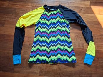 Bade-Shirt mit langen Ärmeln ideal geeignet für SUP. Gr. 36/38, S/ M