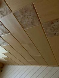 Deckenpaneele zu verschenken