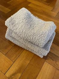 Reststücke Polsterstoff Teddy in greige