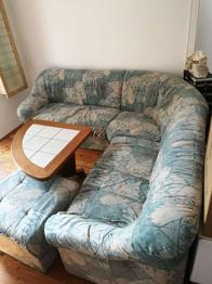 Sitzgarnitur mit Couchtisch zu verschenken