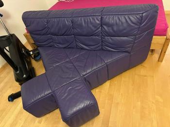 Teil einer Echtledersitzgarnitur