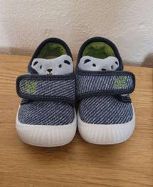 Hausschuhe Gr.22