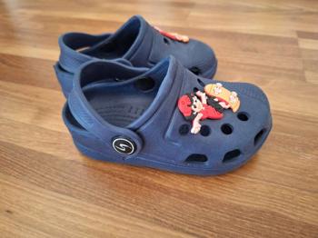 Kindersandalen Badensandalen Gr. 20 Wie Neu