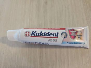 Kukident plus Haftcreme Neu originalverschlossen