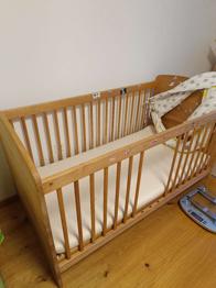 Gitterbett 140*70 inkl Matratze; zum Rausschlupfen