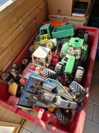 (reserviert) Verschiedenes Kinderspielzeug für draussen