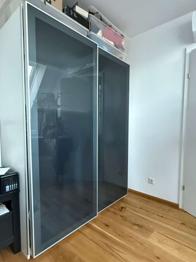 Ikea Glasschiebetüren für Pax-Schrank