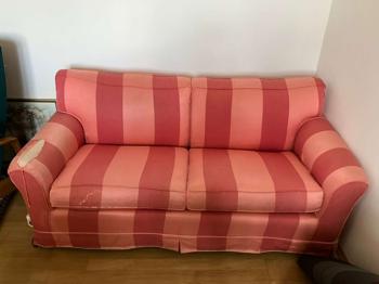 süßes Sofa
