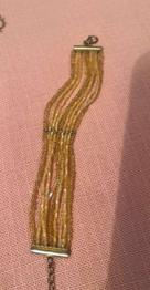 Armband gelb-Richtung Lachsform