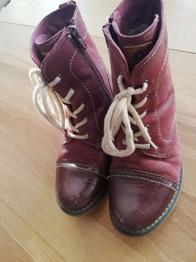 Winterschuhe / Stiefel / Boots Größe 33