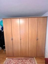 Schrank - einfach abholen, bereits auseinandergebaut