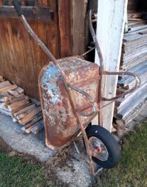 alte Schubkarre als Pflanztrog, nur Selbstabholung