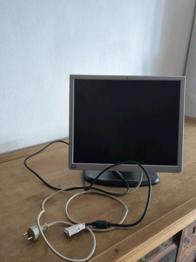 Bildschirm flach HP 1940