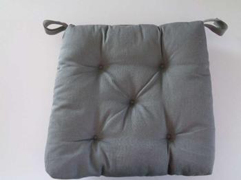 grauer Sitzpolster 40 x 38 cm