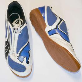 FußballHallenschuh blau Gr 39 Puma