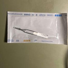 Nahtpinzetten, medizinisch steril, neu