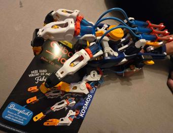 (reserviert) Verschenke Cybord-Hand