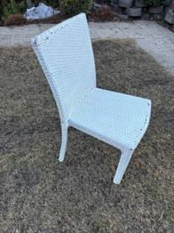 Gartenstühle zu verschenken