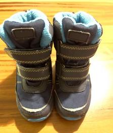 Stiefel waterproof in Größe 23