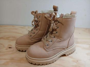 (reserviert) Winterstiefel, Pelzstiefel, Gr. 32