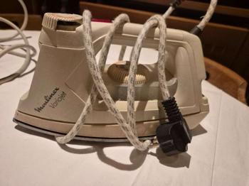 Moulinex ''Variojet'' (Dampf-)Bügeleisen