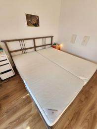 Ikea Holz Betten (bed) und Matratzen (mattress) 180x200cm