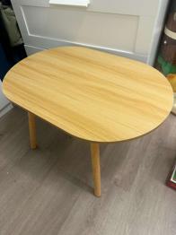 (reserviert) Beistelltisch