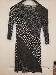 Kleid Punkte Vero Moda XS neuwertig