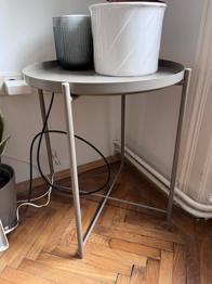 IKEA Beistelltisch (reserviert)