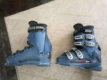 Schischuhe blau 41