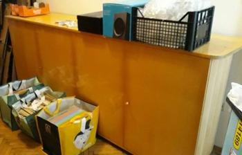 Kommode, B/ H/ T=230/102/51 cm, helles Holzfurnier, in WIEN abholbereit