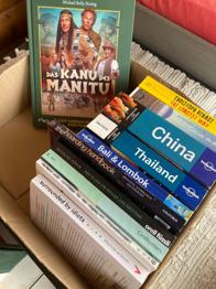 (reserviert) Reisebücher, Fachbücher Soziale Arbeit