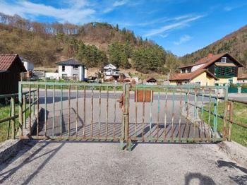 Eisengeländer inkl. Tore