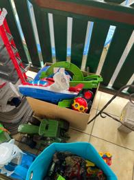 (reserviert) Spielzeug Bruder , Paw Patrol , Majorette, etc.