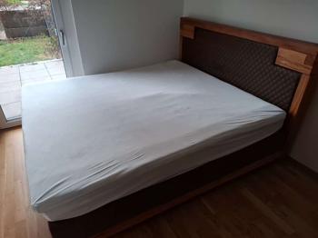 (reserviert) Bett zu verschenken